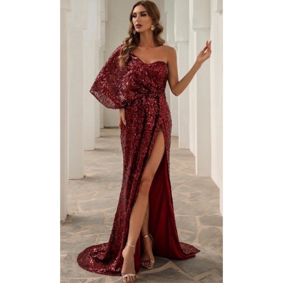 NWT Formal Sequin Gown - Picture 1 of 6